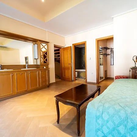 Superior King Size Vasiliki Villa